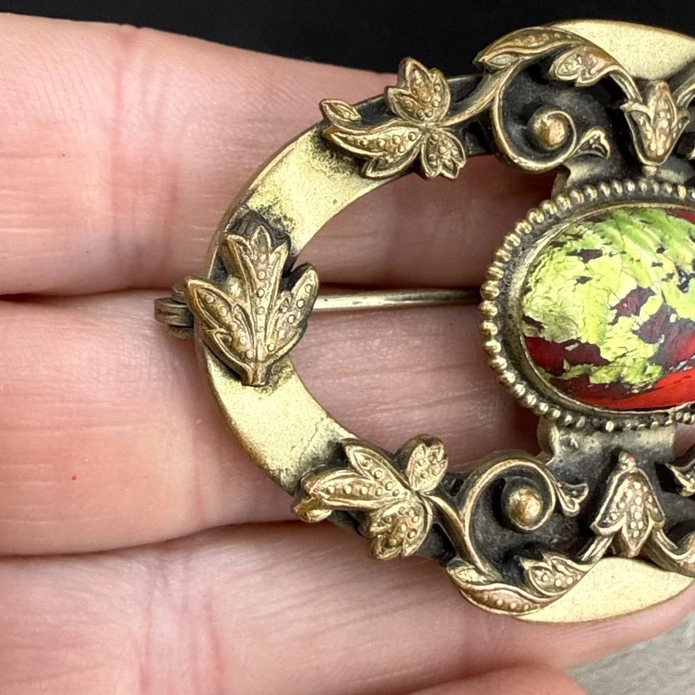 Vintage Victorian Czech Foil Art Glass Brooch‎ Sash Pin Red Green
